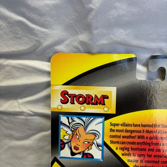 X-MEN Classics Storm Unopened Action Figure Mid-1990's - Picture 7 of 10